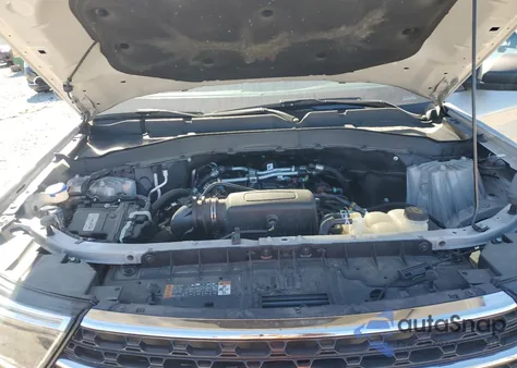 2022 Ford Explorer Xlt z USA, uszkodzony, nr VIN 1FMSK8DH8NGA81230